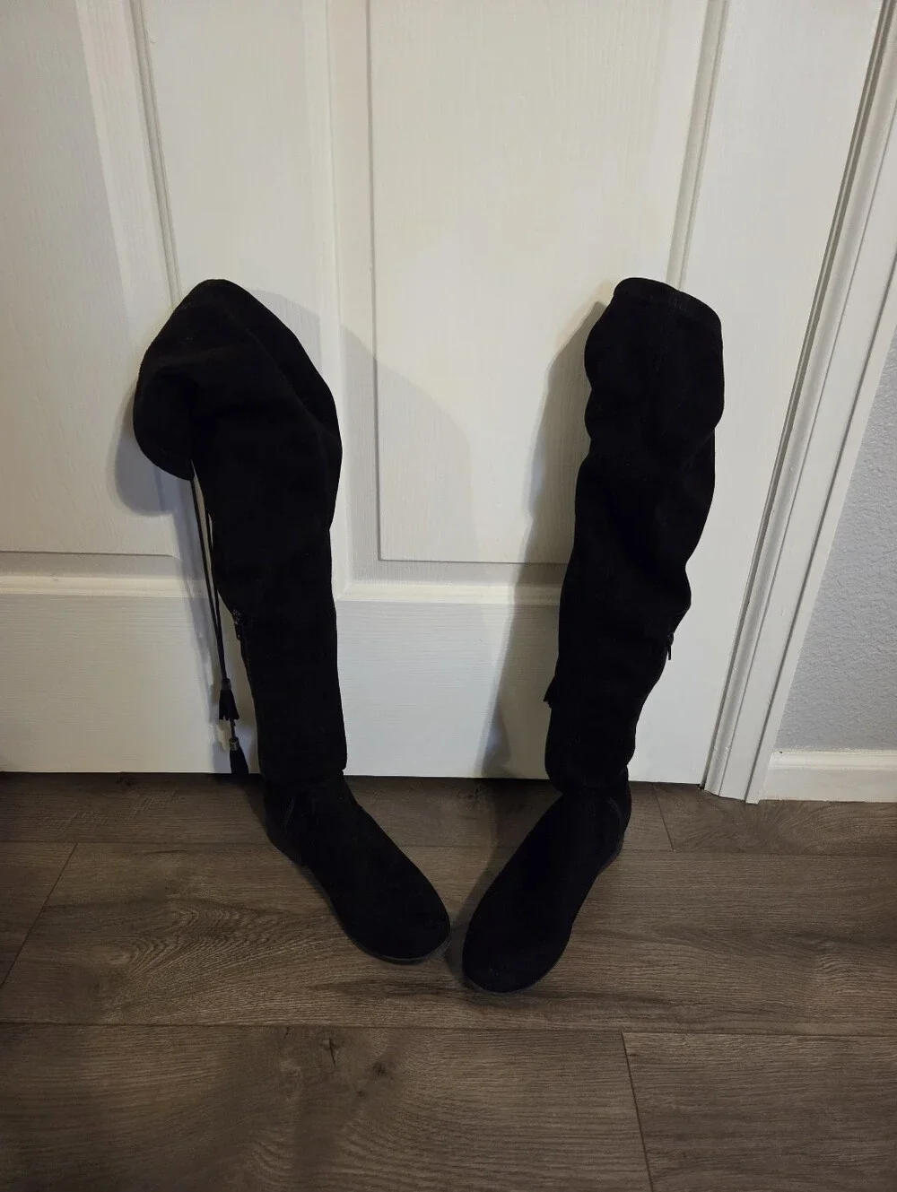 Madden Girl Prissley Over Knee Boots Black 8M Suede Tassel